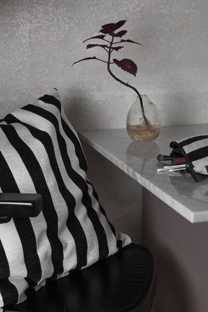 block.settings.featured_image.alt